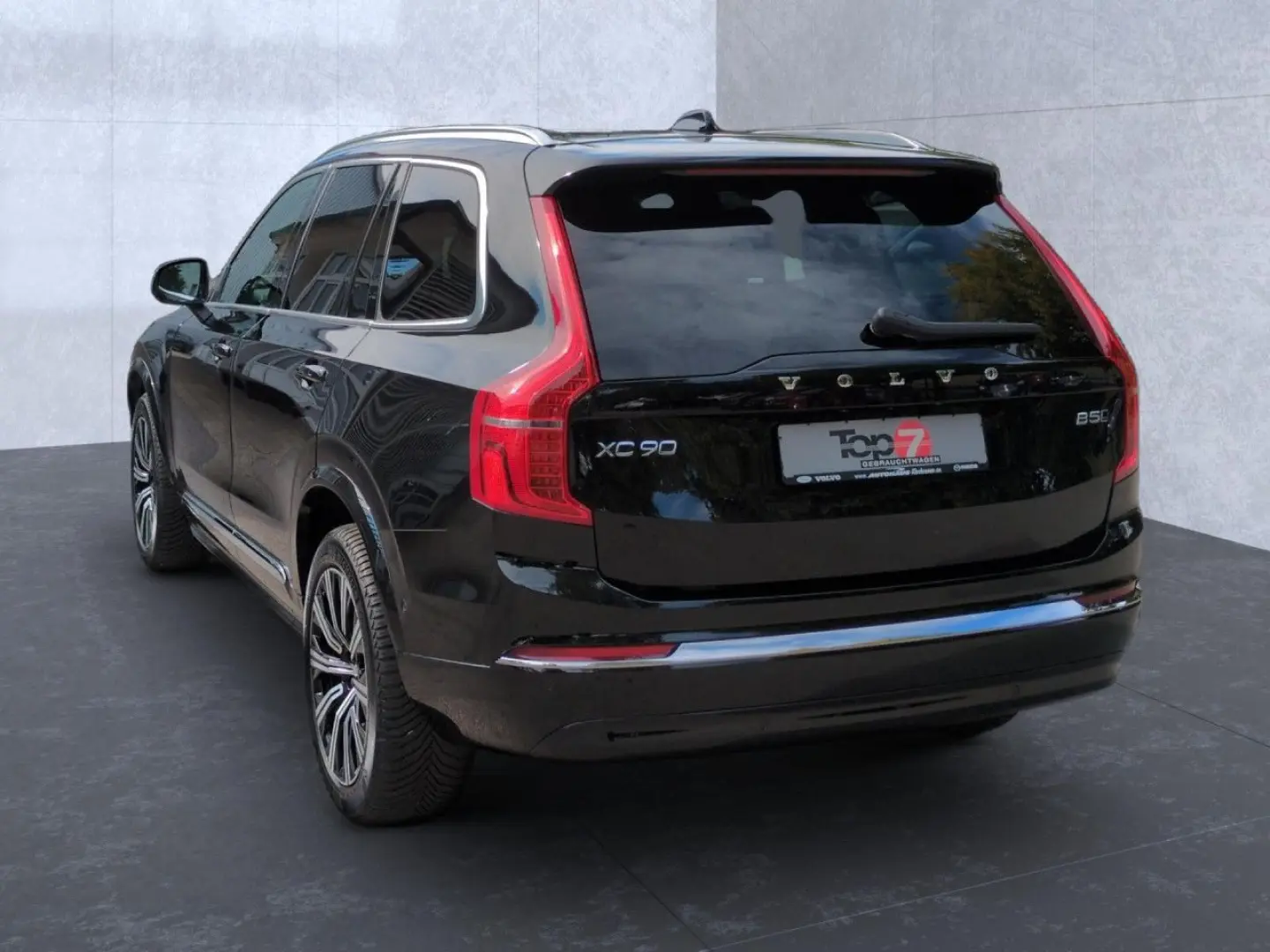 XC90 B5 (Diesel) Plus Bright AWD Automatik Navi