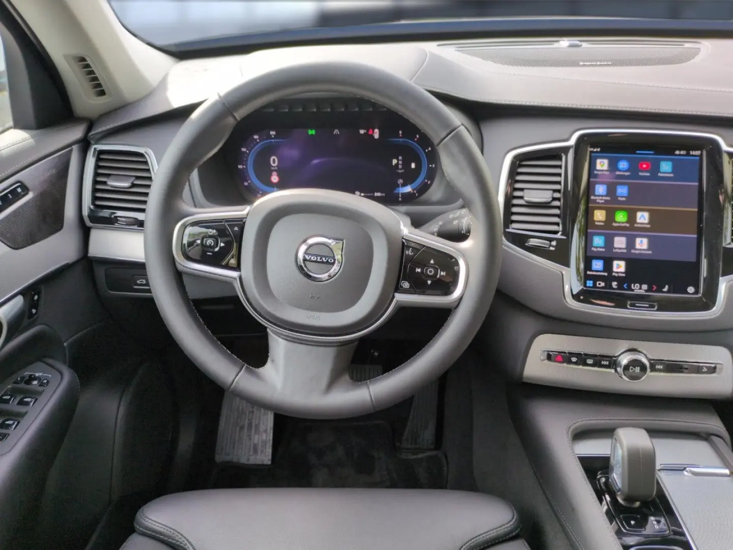 XC90 B5 (Diesel) Plus Bright AWD Automatik Navi