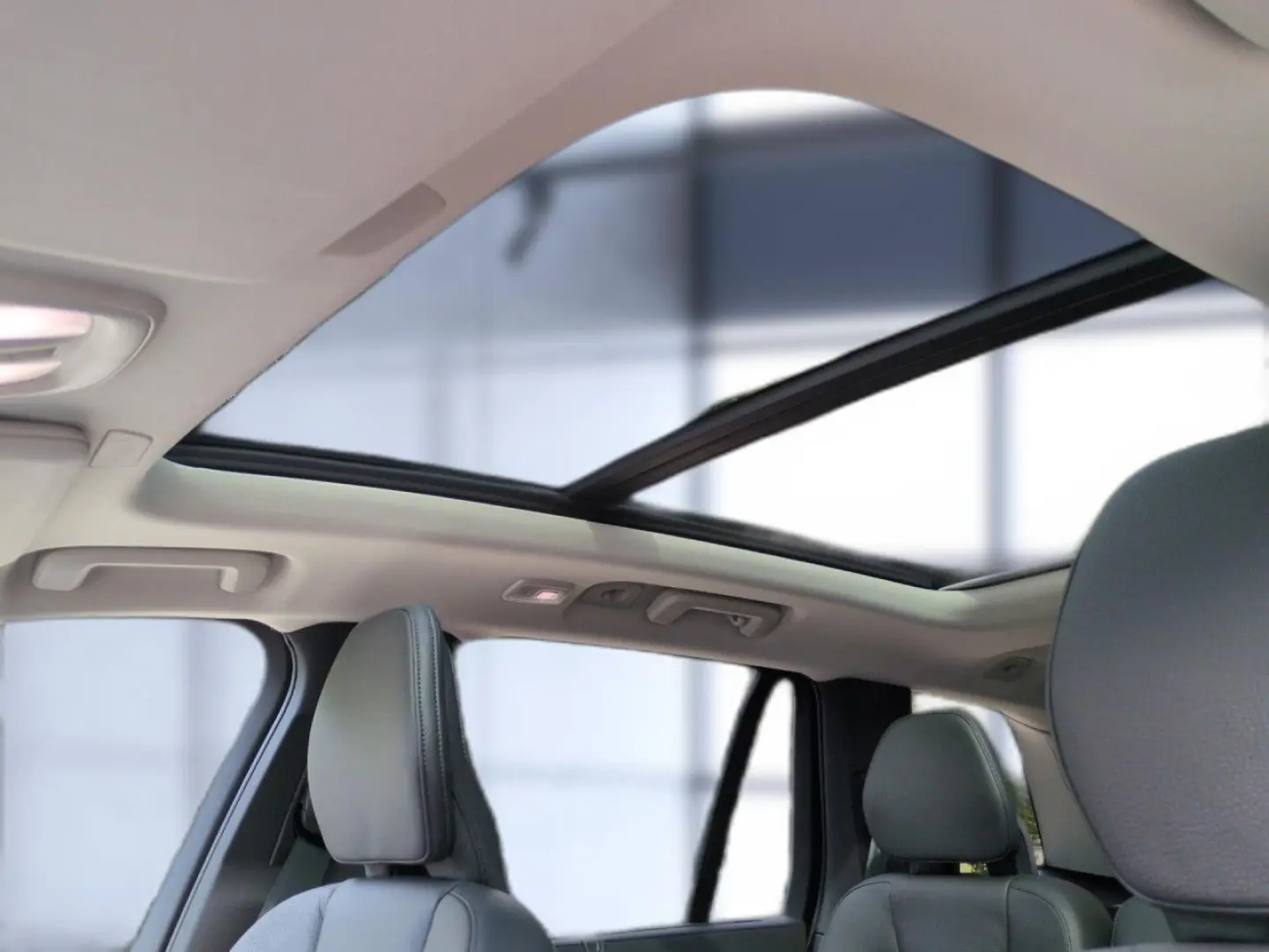 XC90 B5 (Diesel) Plus Bright AWD Automatik Navi