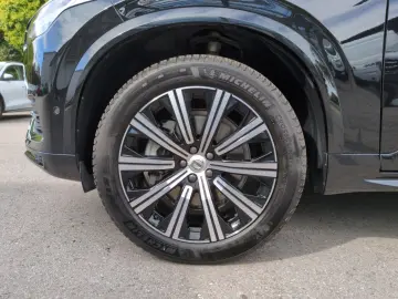 XC90 B5 (Diesel) Plus Bright AWD Automatik Navi