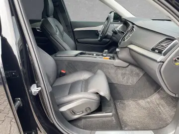 XC90 B5 AWD Plus Bright 7-Sitzer+ Standheizung