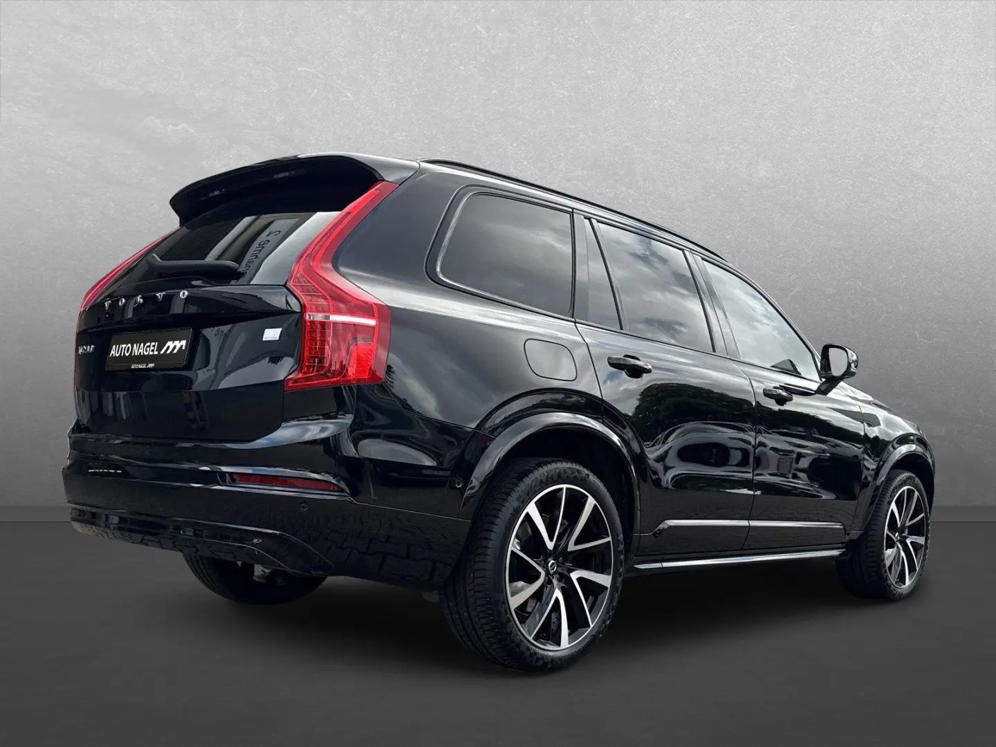 XC90 T8 Ultimate+ AHK+Standheizung+Luftfahrwerk