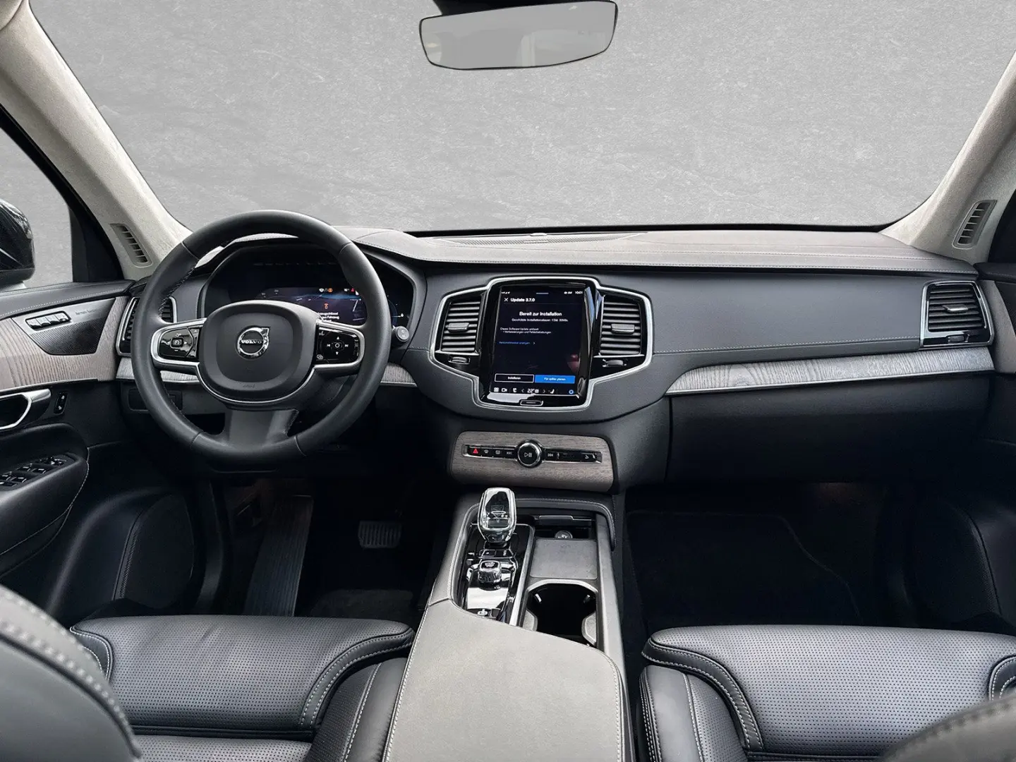 XC90 T8 Ultimate+ AHK+Standheizung+Luftfahrwerk