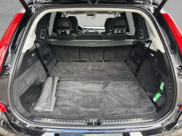 XC90 T8 Ultimate+ AHK+Standheizung+Luftfahrwerk