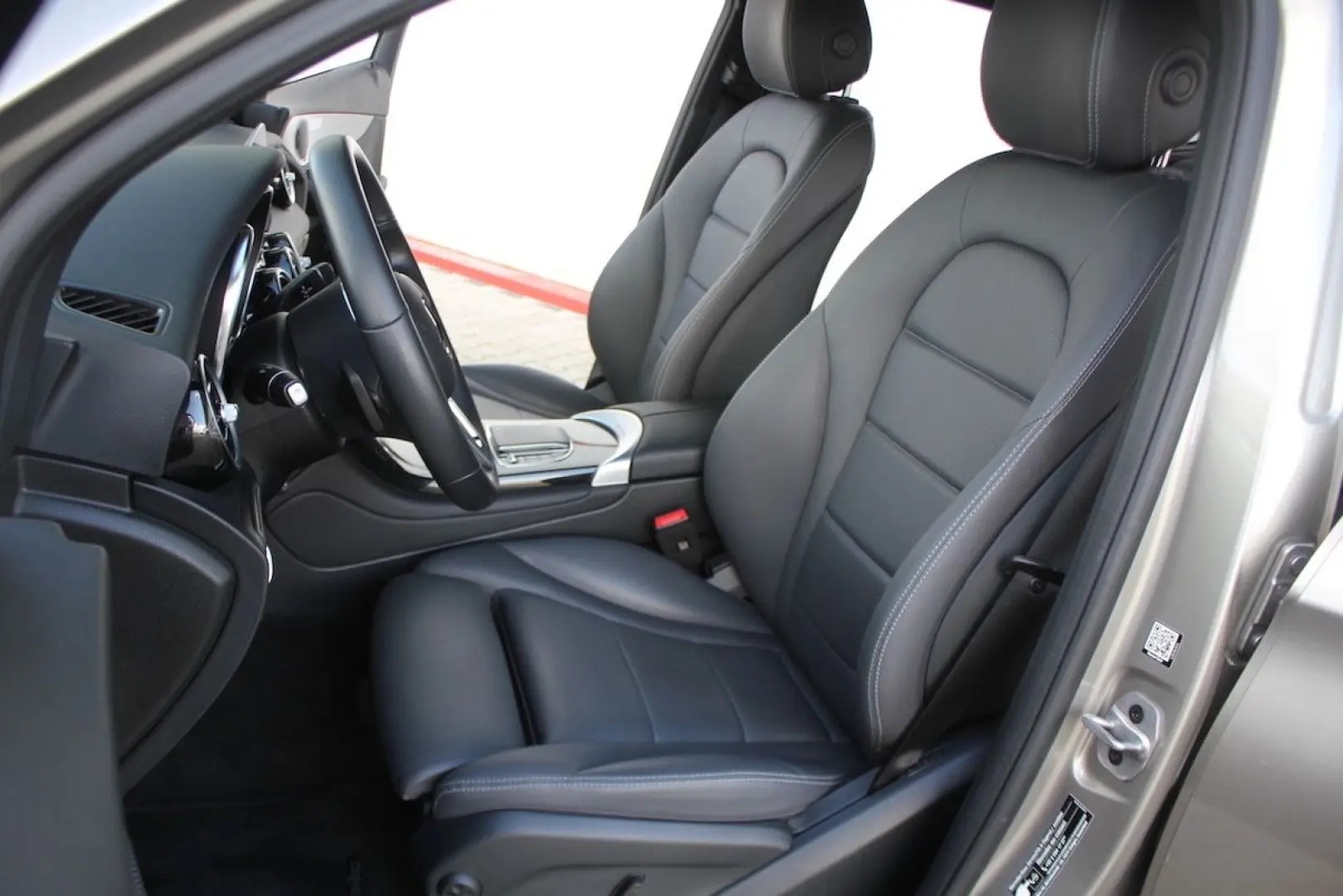 GLC 300 de Coupé Cp. EQ Power Plug-In Hybrid AHK