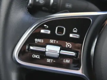 GLC 300 de Coupé Cp. EQ Power Plug-In Hybrid AHK