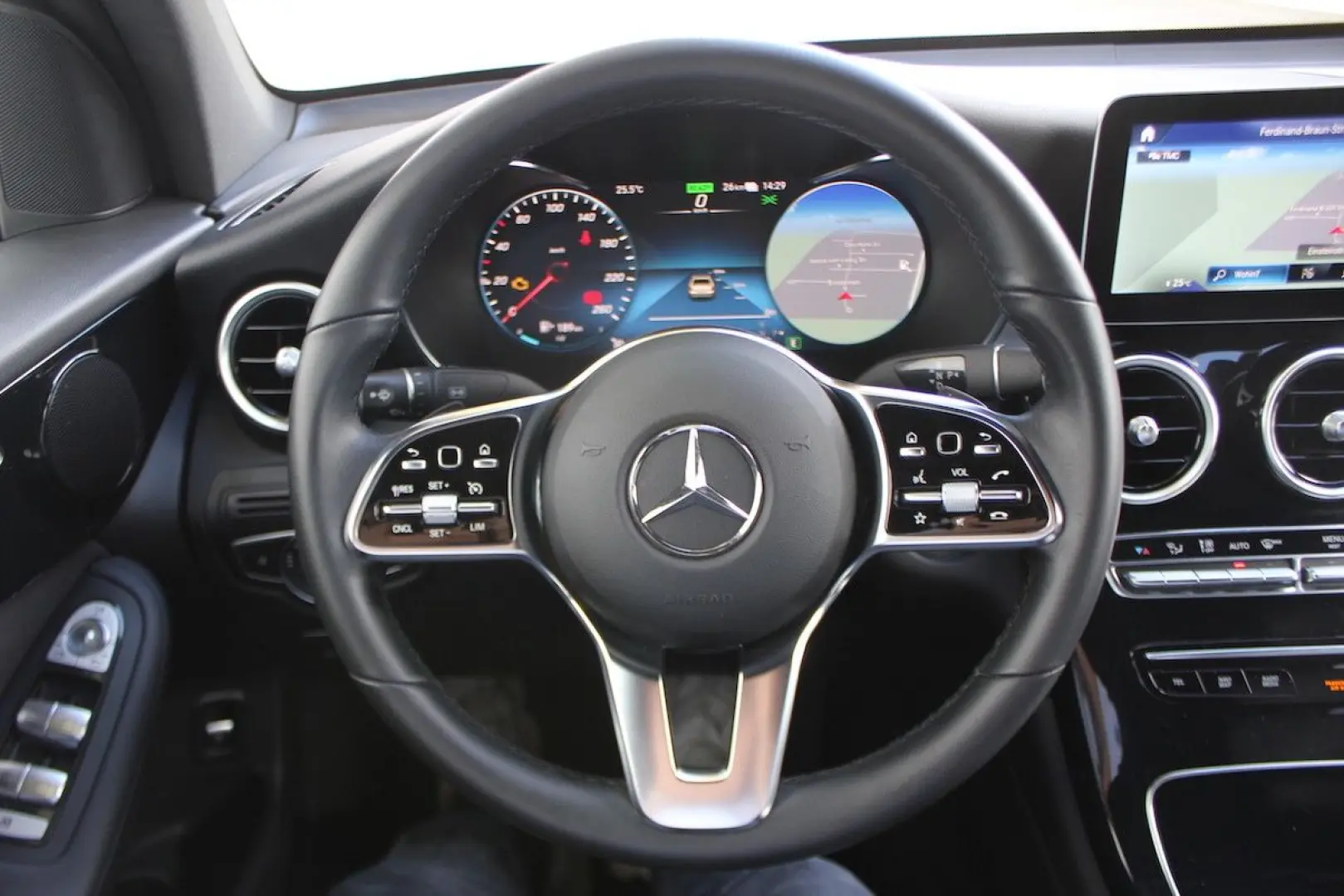 GLC 300 de Coupé Cp. EQ Power Plug-In Hybrid AHK