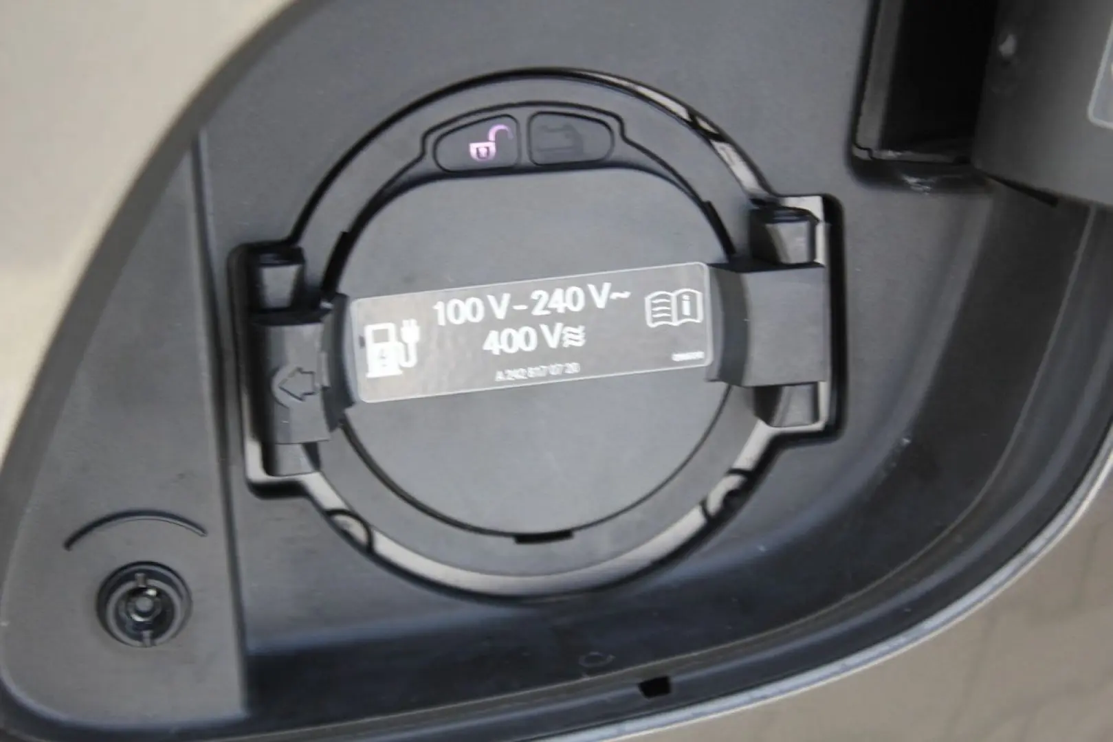 GLC 300 de Coupé Cp. EQ Power Plug-In Hybrid AHK
