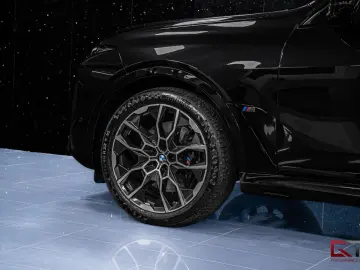 X7 M60i xDrive Exclusive DAP Pano Sky 22