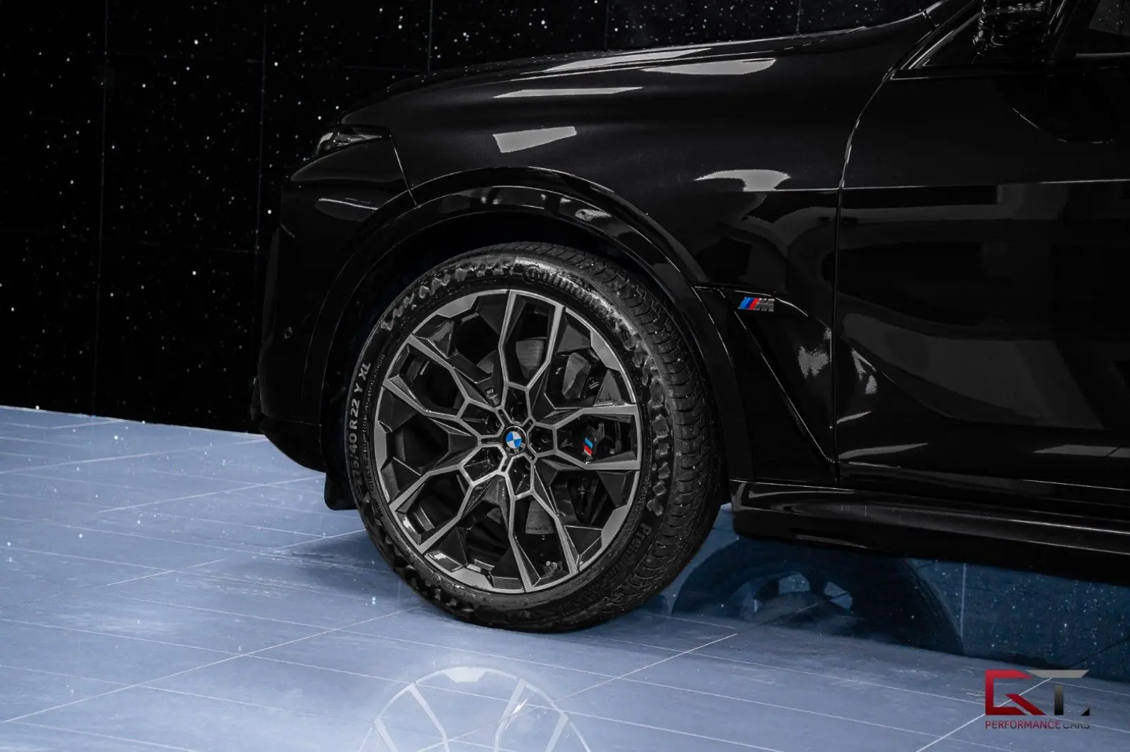 X7 M60i xDrive Exclusive DAP Pano Sky 22
