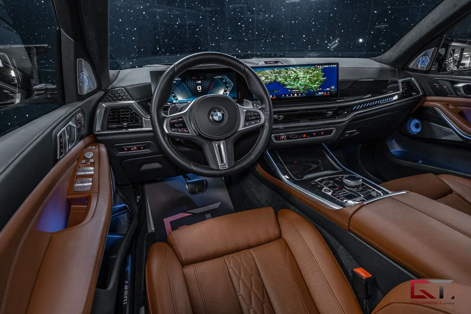X7 M60i xDrive Exclusive DAP Pano Sky 22