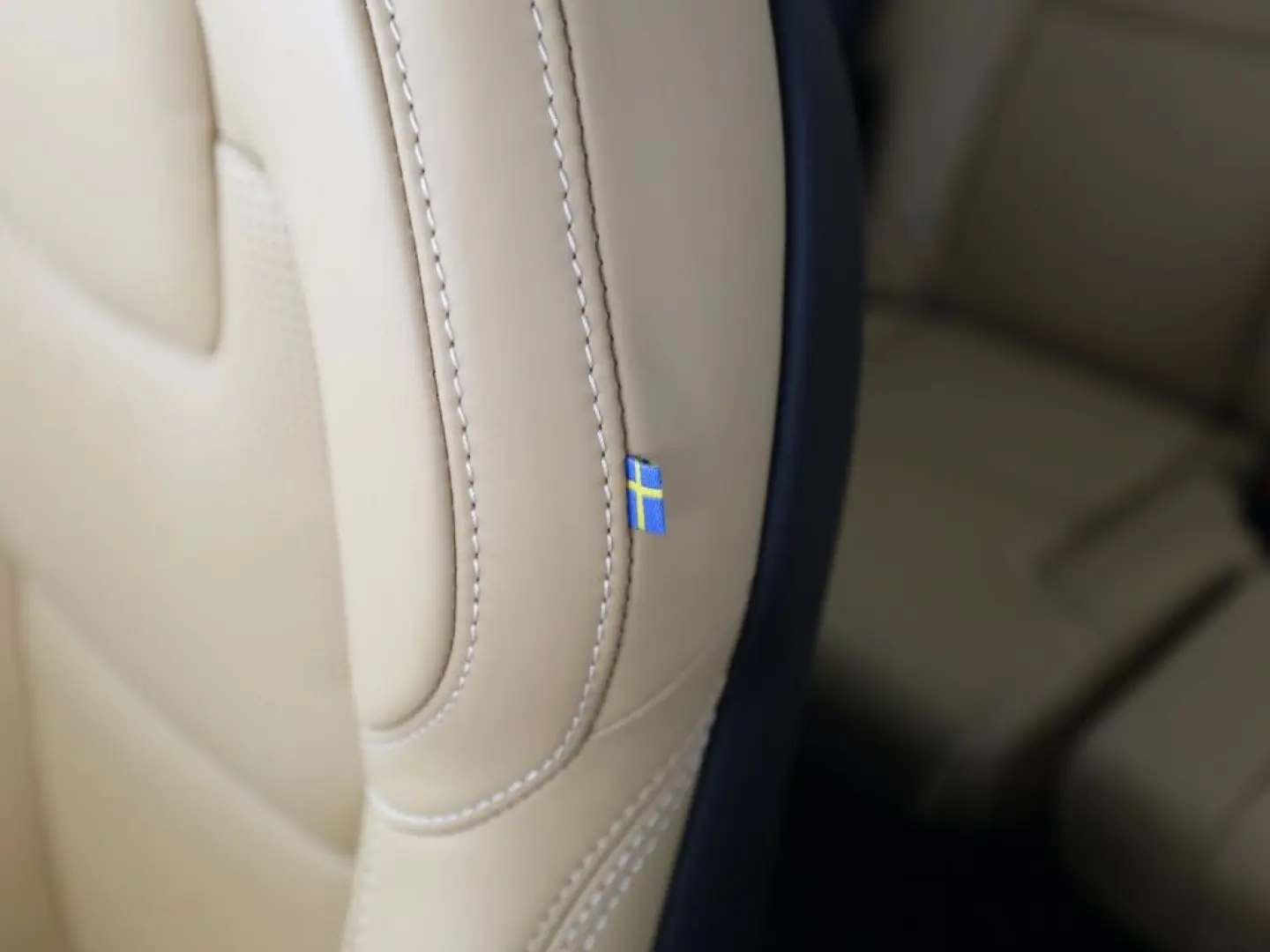XC90 Plus Bright Recharge Plug-In Hybrid AWD T8 