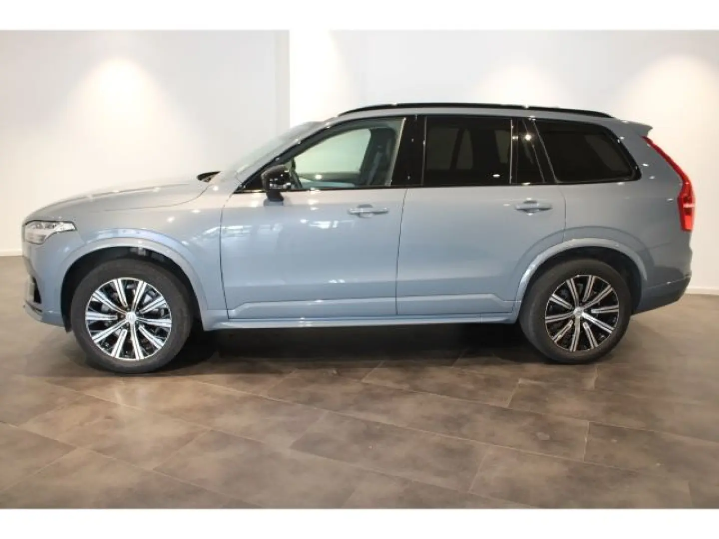 XC90 B5 Diesel Plus Dark AWD 7-Sitzer Voll-LED R