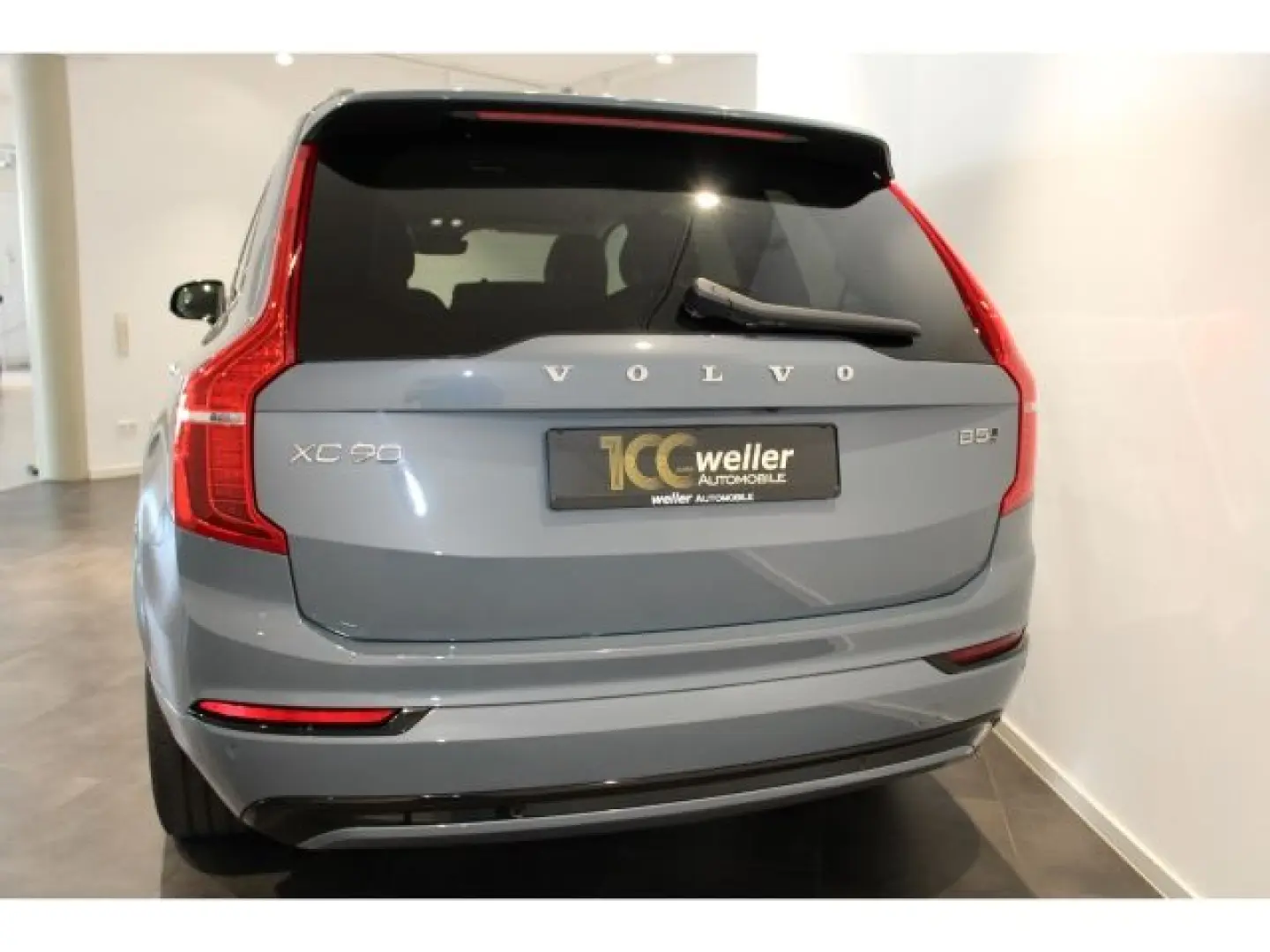 XC90 B5 Diesel Plus Dark AWD 7-Sitzer Voll-LED R