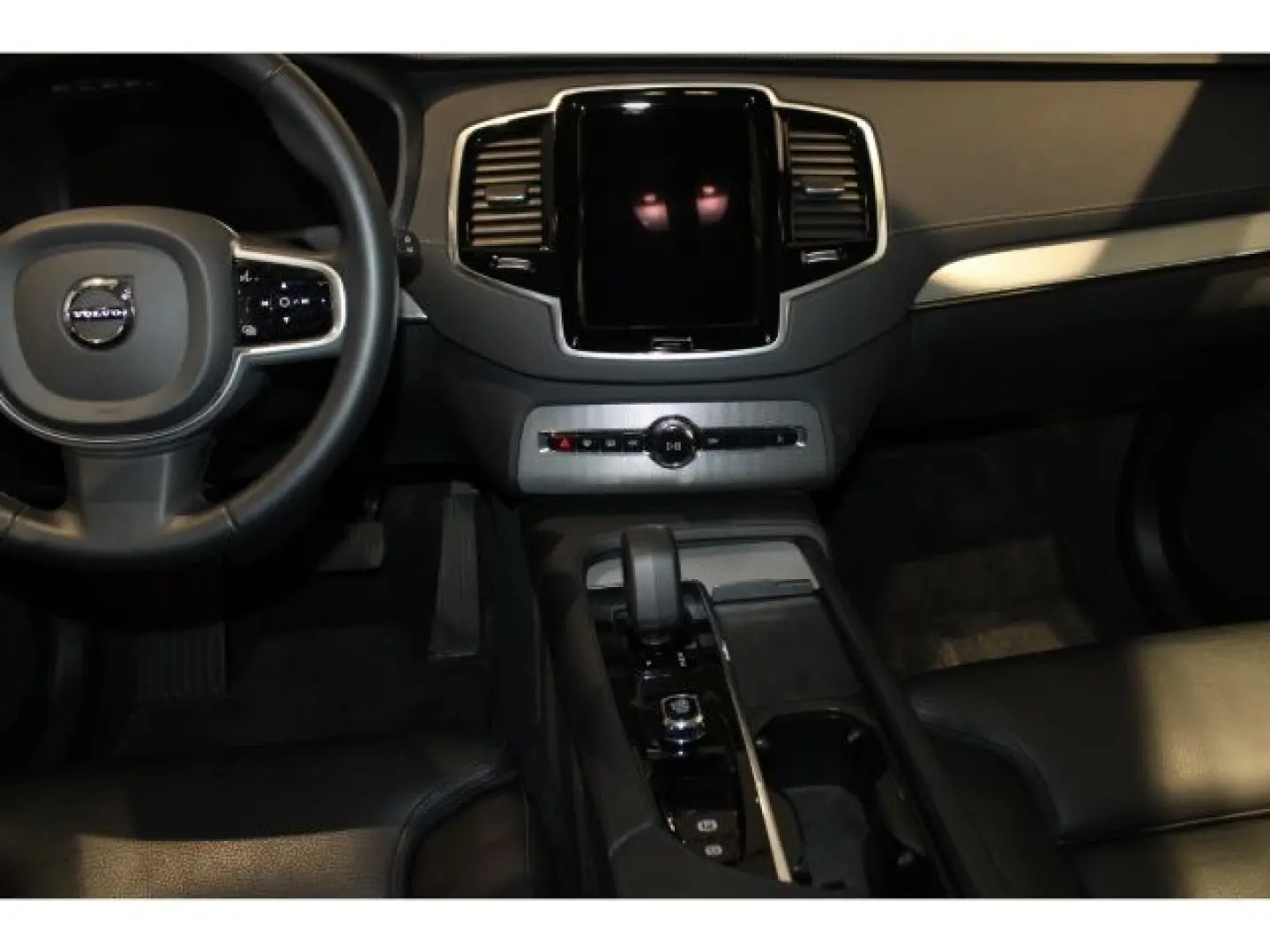 XC90 B5 Diesel Plus Dark AWD 7-Sitzer Voll-LED R