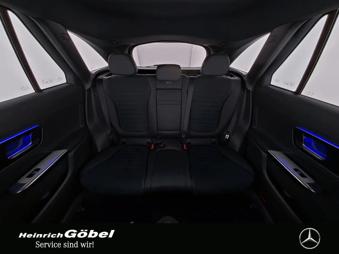 GLC 300 4M AMG+LED+MEMORY+PANORAMA+AHK+KAMERA