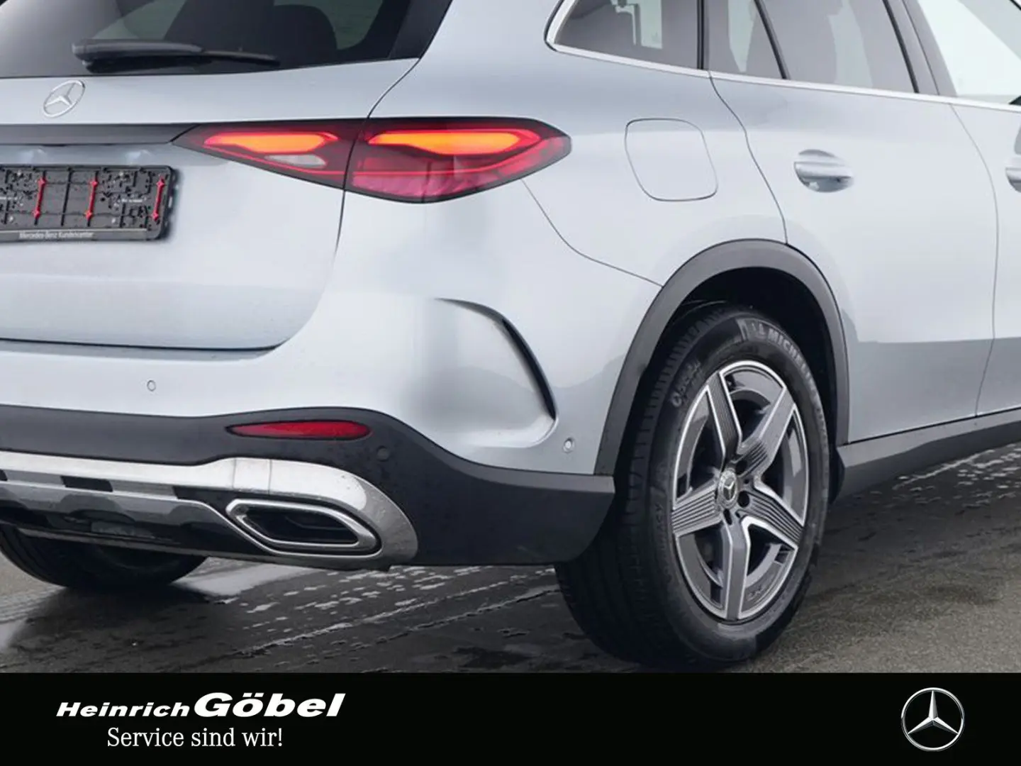 GLC 300 4M AMG+LED+MEMORY+PANORAMA+AHK+KAMERA
