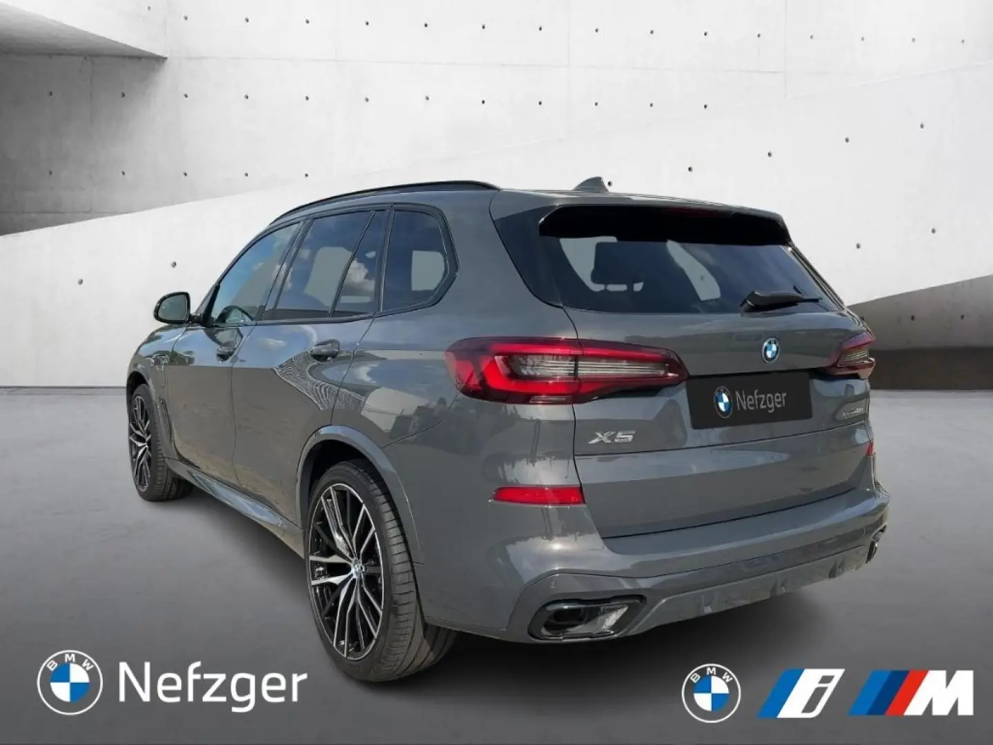 X5 xDrive45e M Sport PANO LED HUD HiFi