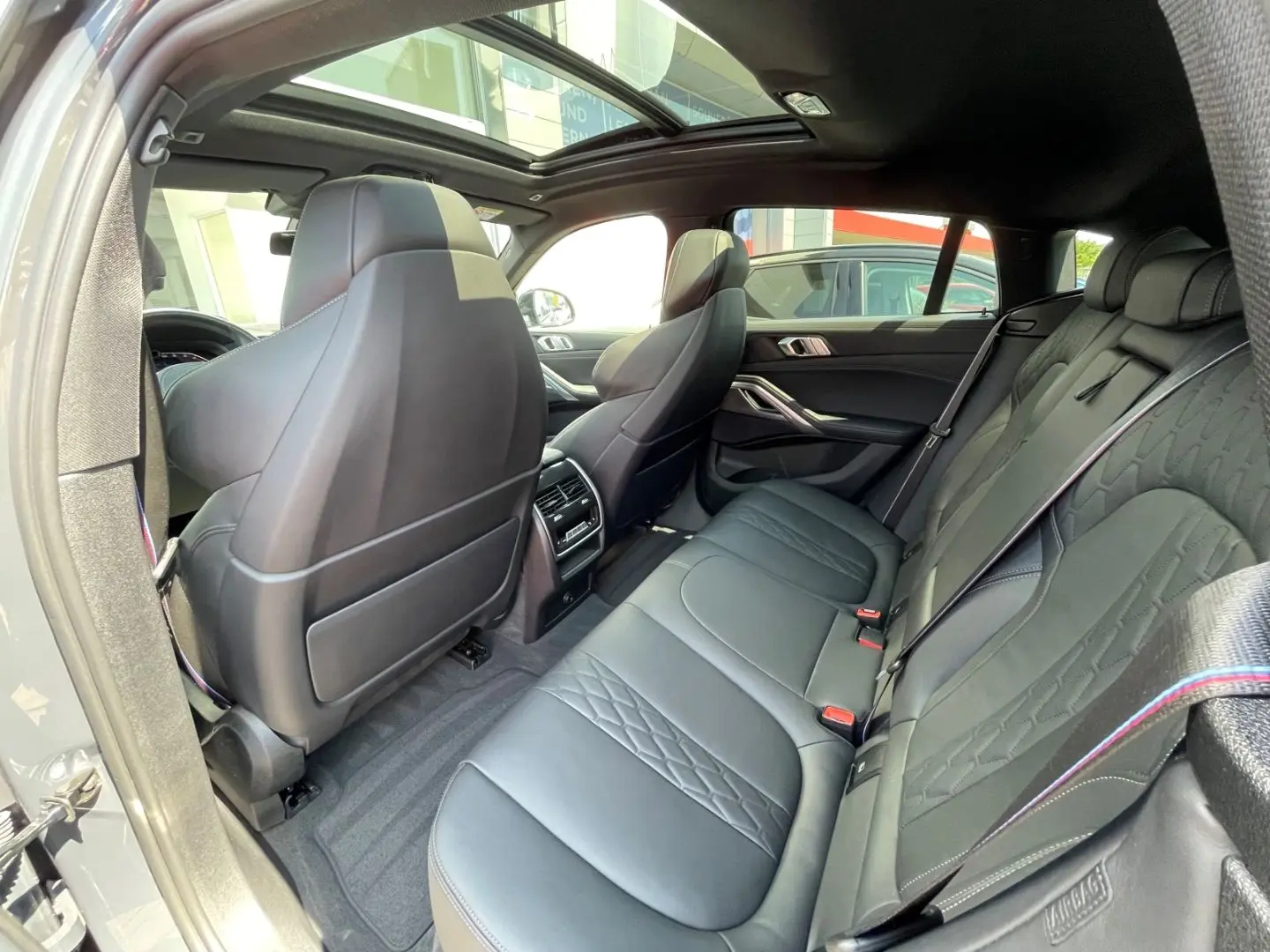 X6 xDrive40d M SPORT MSITZE INTEGRAL ICONIC SOFT