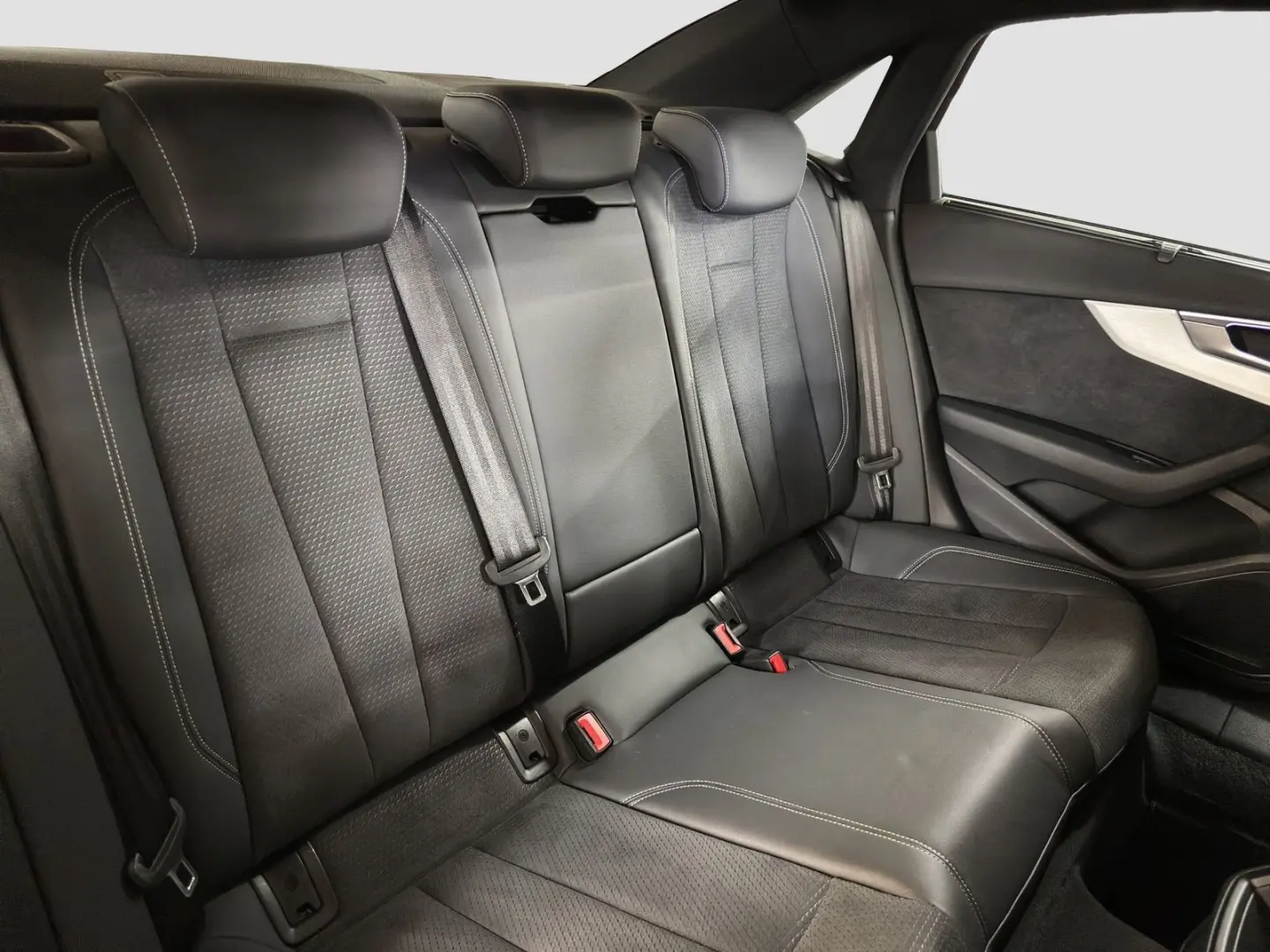 Audi A4 Limousine S line 40 TDI qu ACC  Keyless
