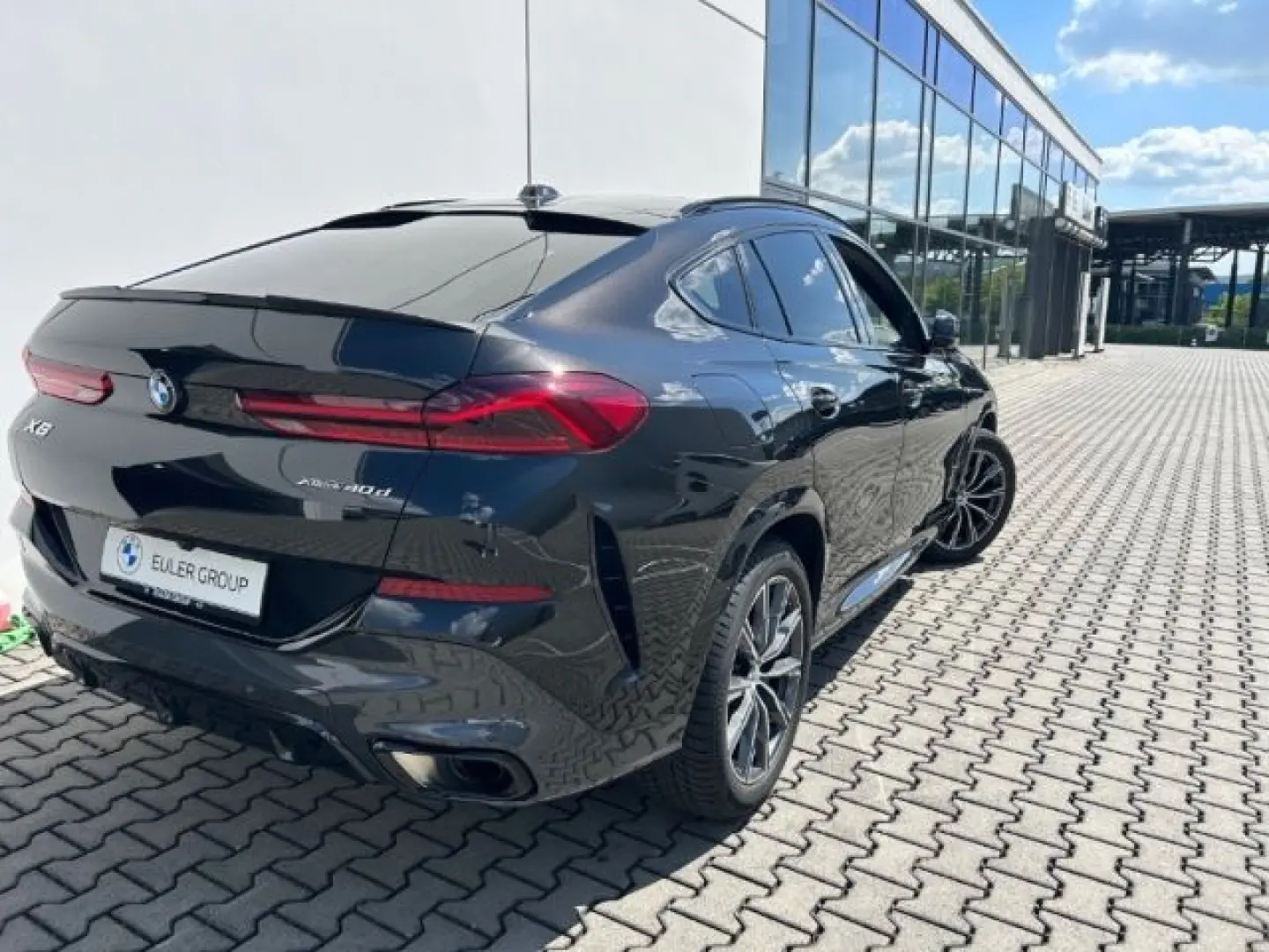 X6 xDr.40d M SportPRO IconGlow Pano AHK Luftfdg.
