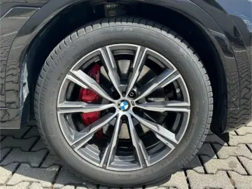 X6 xDr.40d M SportPRO IconGlow Pano AHK Luftfdg.