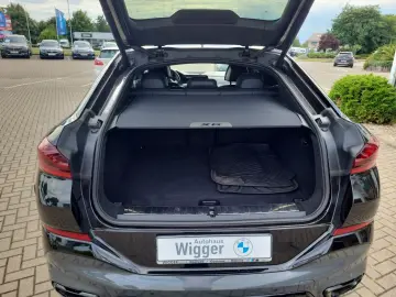 X6 xDrive30d,Laser,M-Paket,HUD,AHK,Carbon