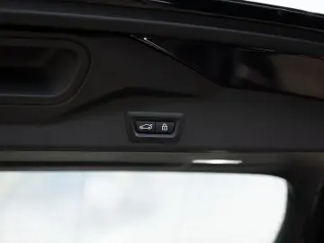 X5 xDrive 45e M-Sport AHK HUD LASER LED ACC NAVI