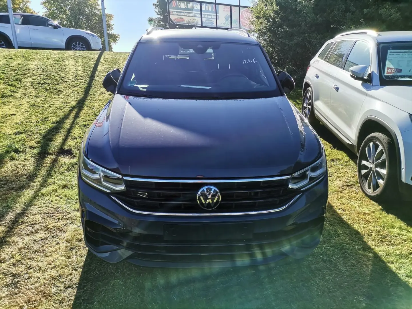 Tiguan 2.0 TSI DSG R 4Motion Matrix|Navi|Leder|A