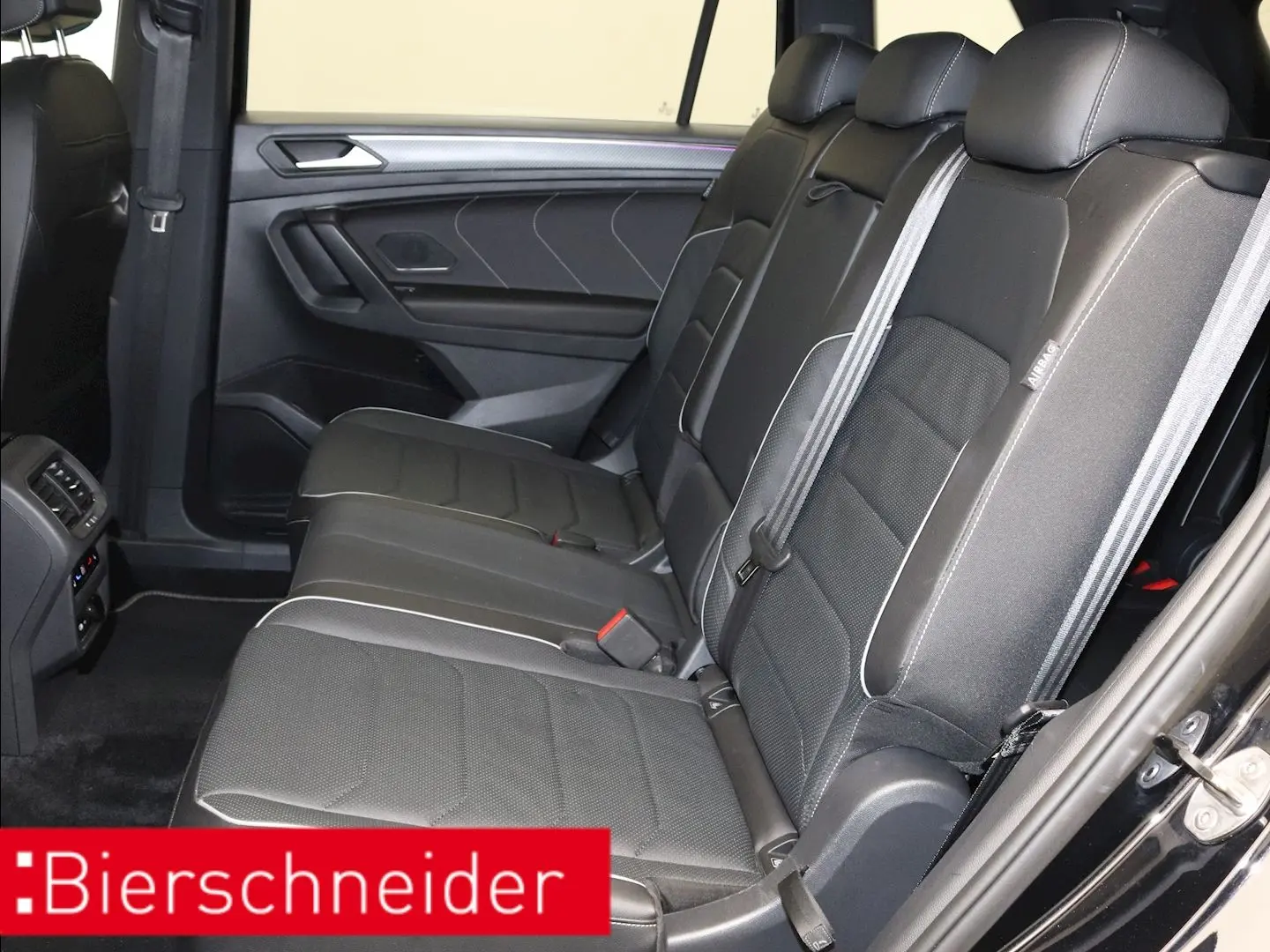 Tiguan Allspace 2.0 TSI DSG 4Mo. R-Line AHK 7-S.