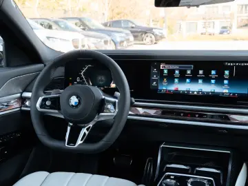 BMW 740 d M SPORT. LUFTF. SOFTC.