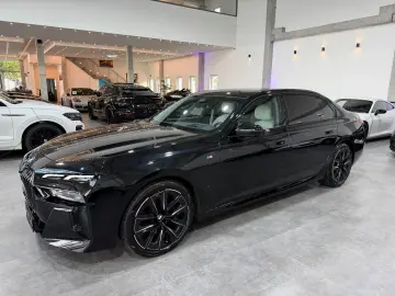 740 d xDrive M Sport Pro*Fond-Entertainment*Sky