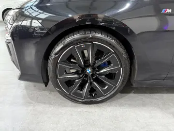 740 d xDrive M Sport Pro*Fond-Entertainment*Sky