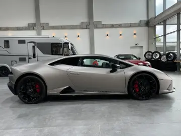 Huracán EVO RWD*LIFT*Garantie*Kamera*Alcantara*