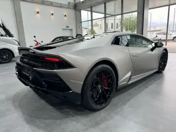 Huracán EVO RWD*LIFT*Garantie*Kamera*Alcantara*