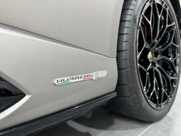 Huracán EVO RWD*LIFT*Garantie*Kamera*Alcantara*