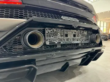 Huracán EVO RWD*LIFT*Garantie*Kamera*Alcantara*
