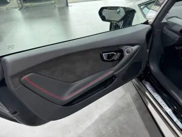 Huracán EVO RWD*LIFT*Garantie*Kamera*Alcantara*