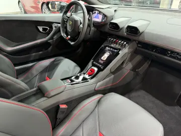 Huracán EVO RWD*LIFT*Garantie*Kamera*Alcantara*