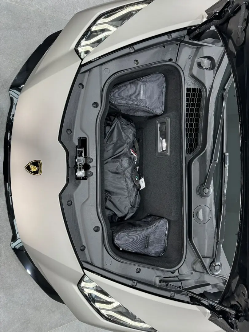Huracán EVO RWD*LIFT*Garantie*Kamera*Alcantara*