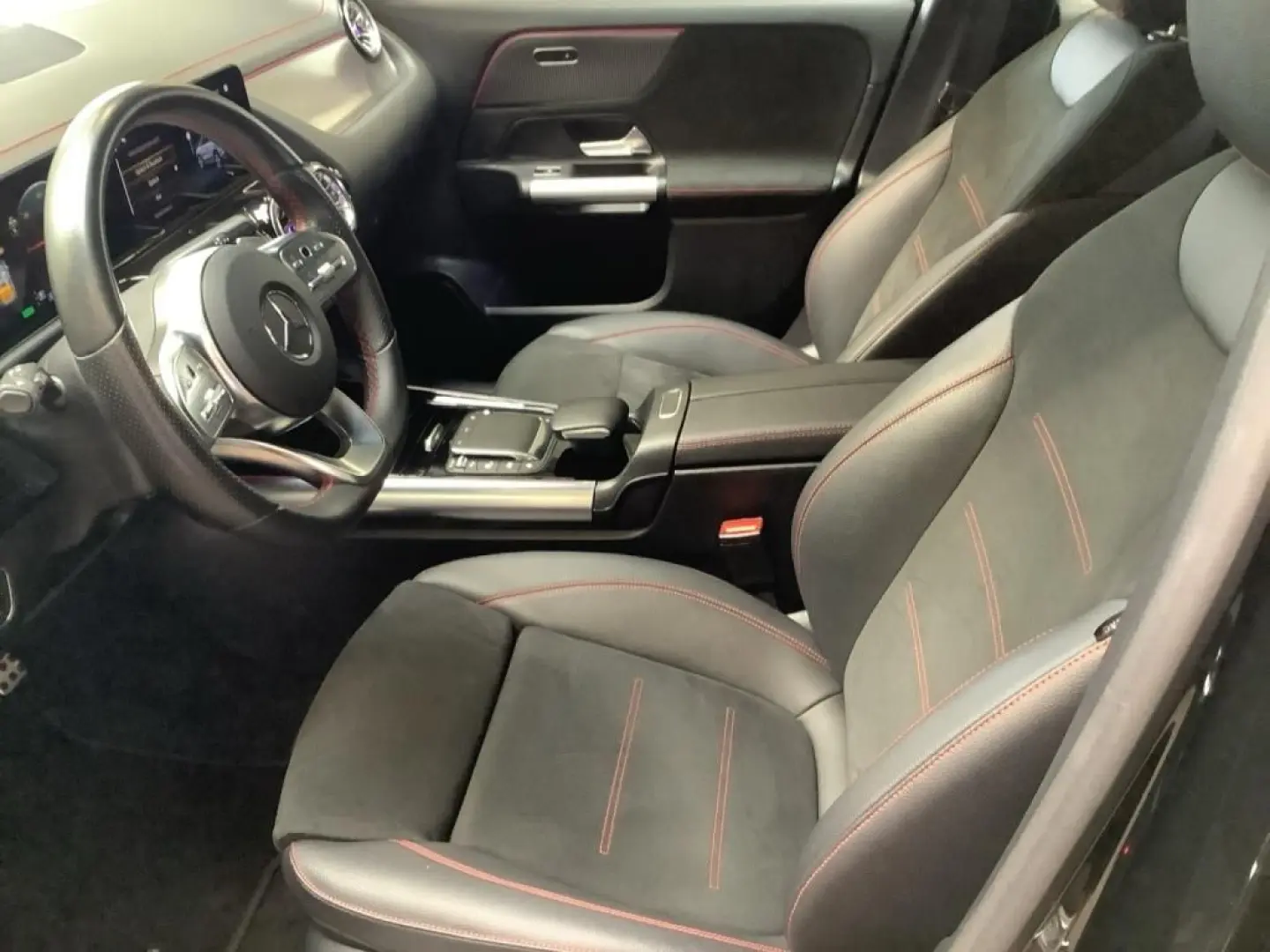 EQA 300 4M AMG/LED/Kamera/Navigation/DC-Laden/