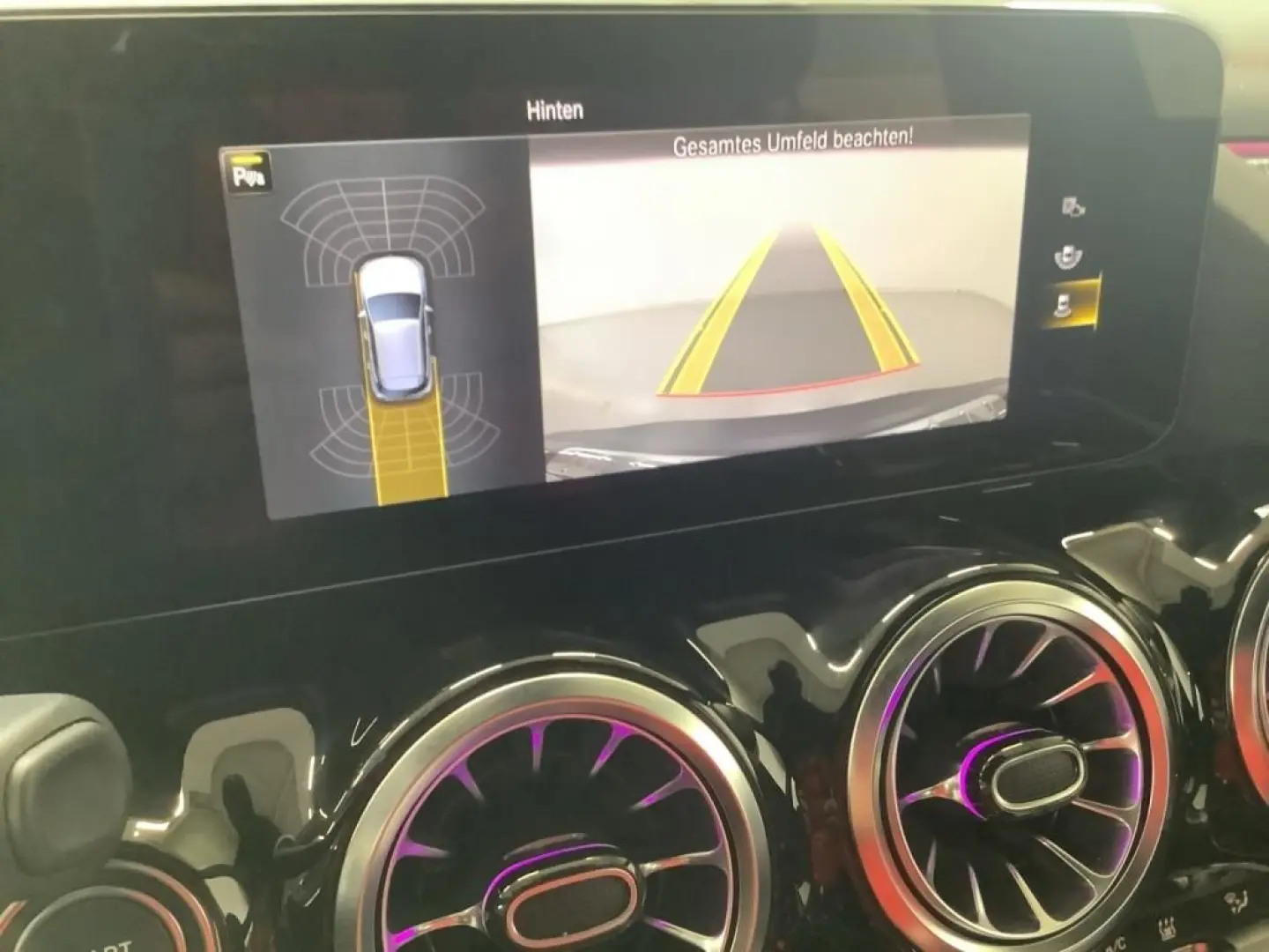 EQA 300 4M AMG/LED/Kamera/Navigation/DC-Laden/