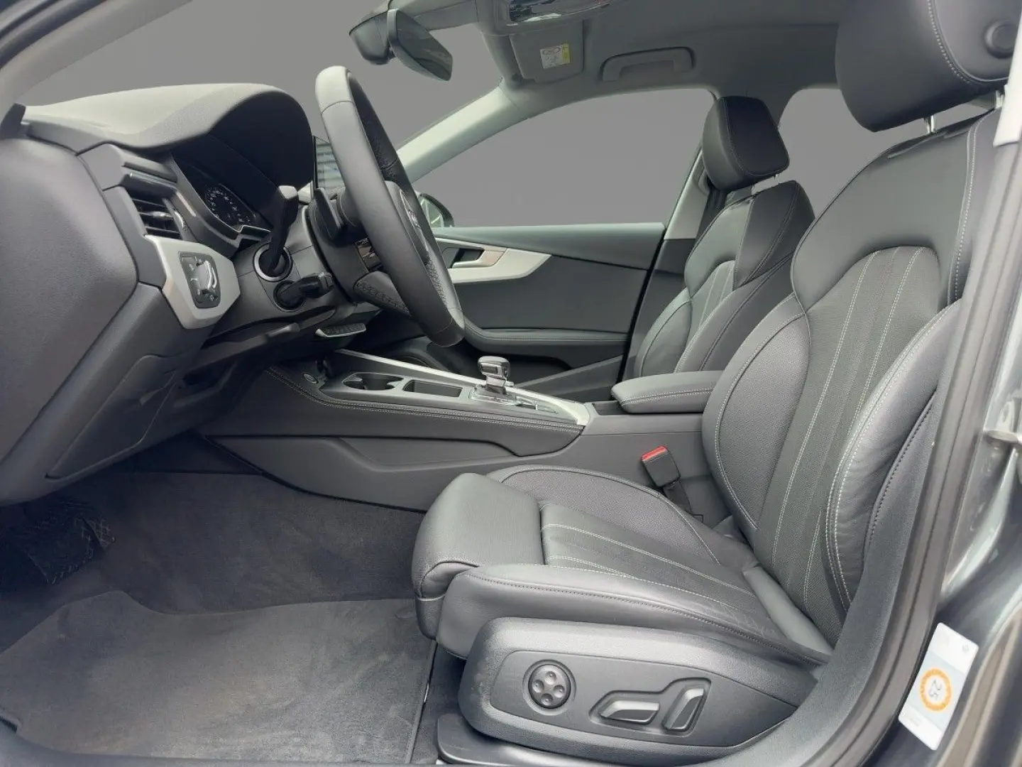 Audi A4 45 TFSI S line quattro S tronic