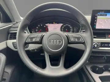 Audi A4 45 TFSI S line quattro S tronic