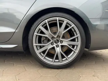 Audi A4 45 TFSI S line quattro S tronic