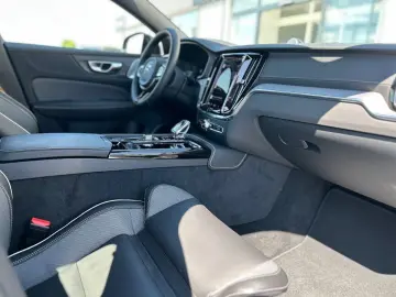 S60 Polestar Engineered Recharge AWD Vollausstat