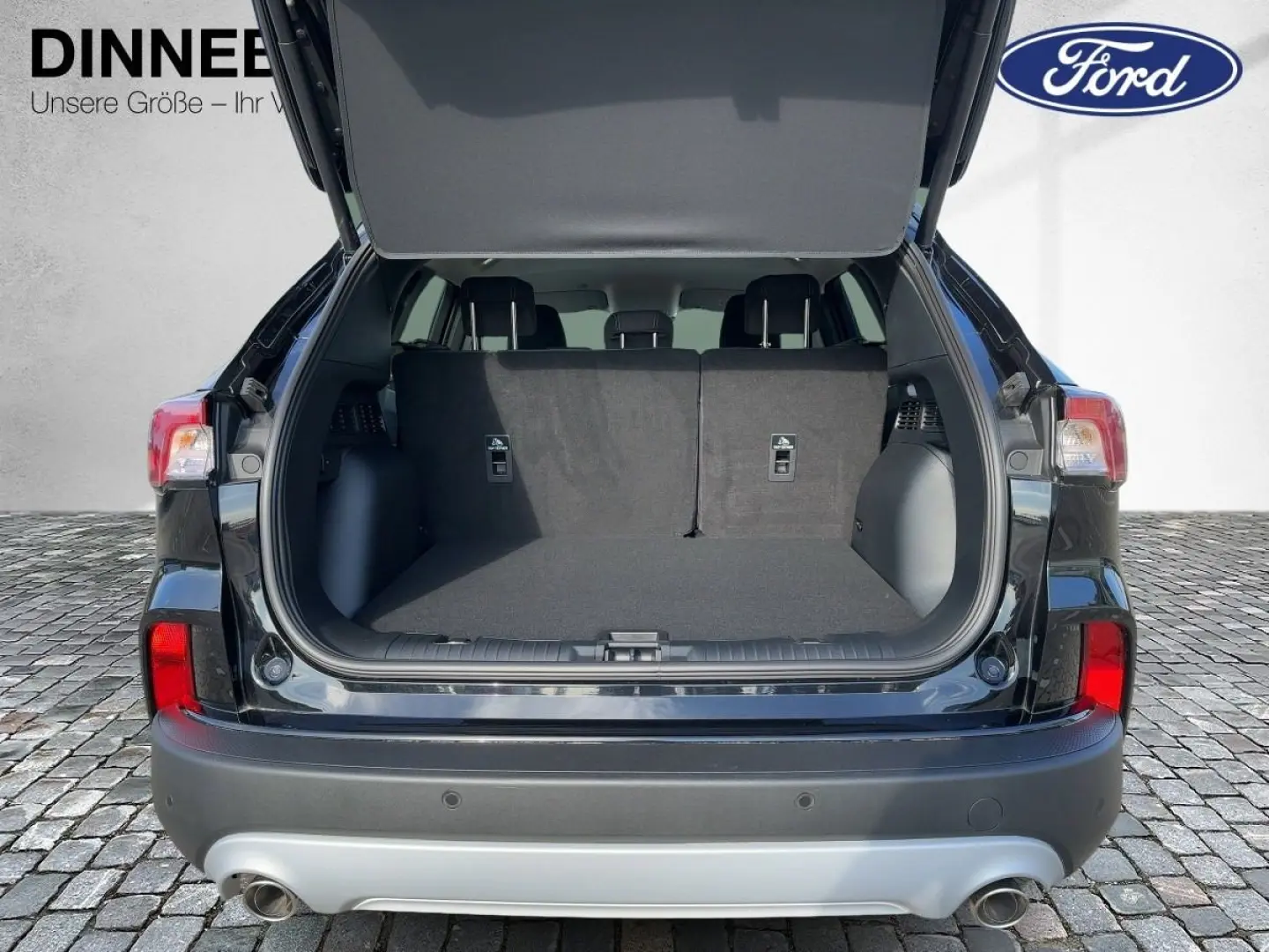 KUGA Titanium Allwetter+Kamera+Navi+Keyless PDC