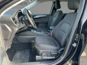 KUGA Titanium Allwetter+Kamera+Navi+Keyless PDC