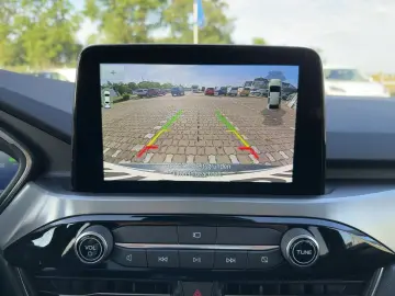 KUGA Titanium Allwetter+Kamera+Navi+Keyless PDC