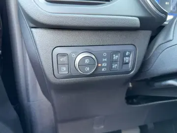 KUGA Titanium Allwetter+Kamera+Navi+Keyless PDC